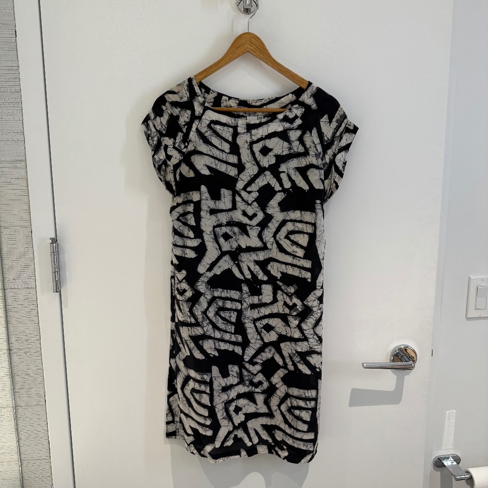 Osei Duro Black, White, and Gray/Purple Sheer Silk Dress Size XS